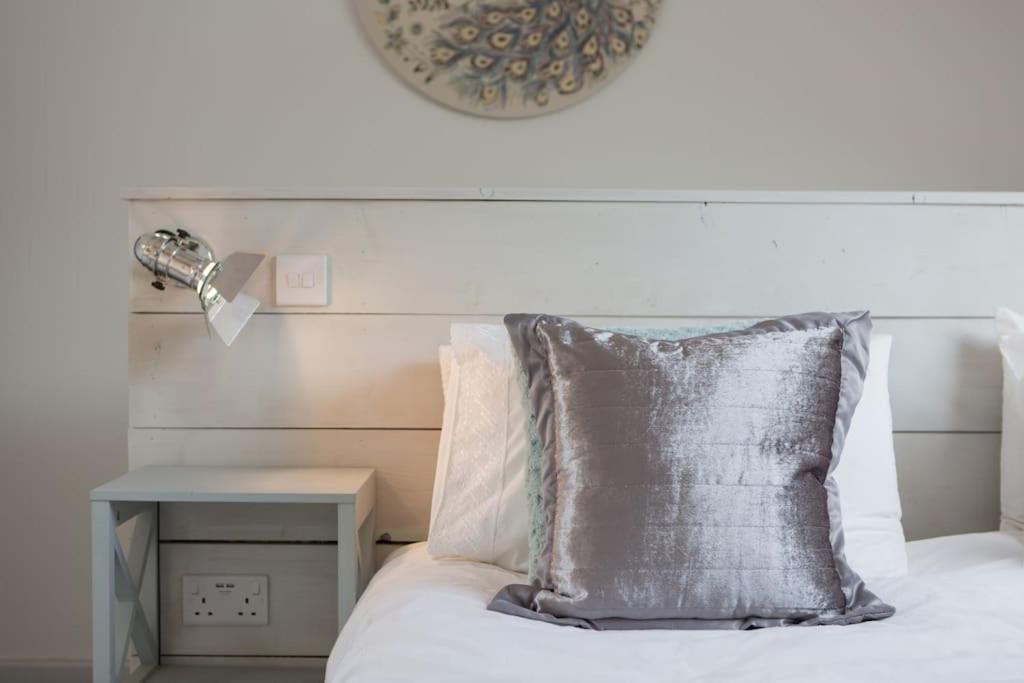 Little Bream - Pretty Cosy Cottage, Sea Views, Walk To The Beach Mawnan Smith Extérieur photo