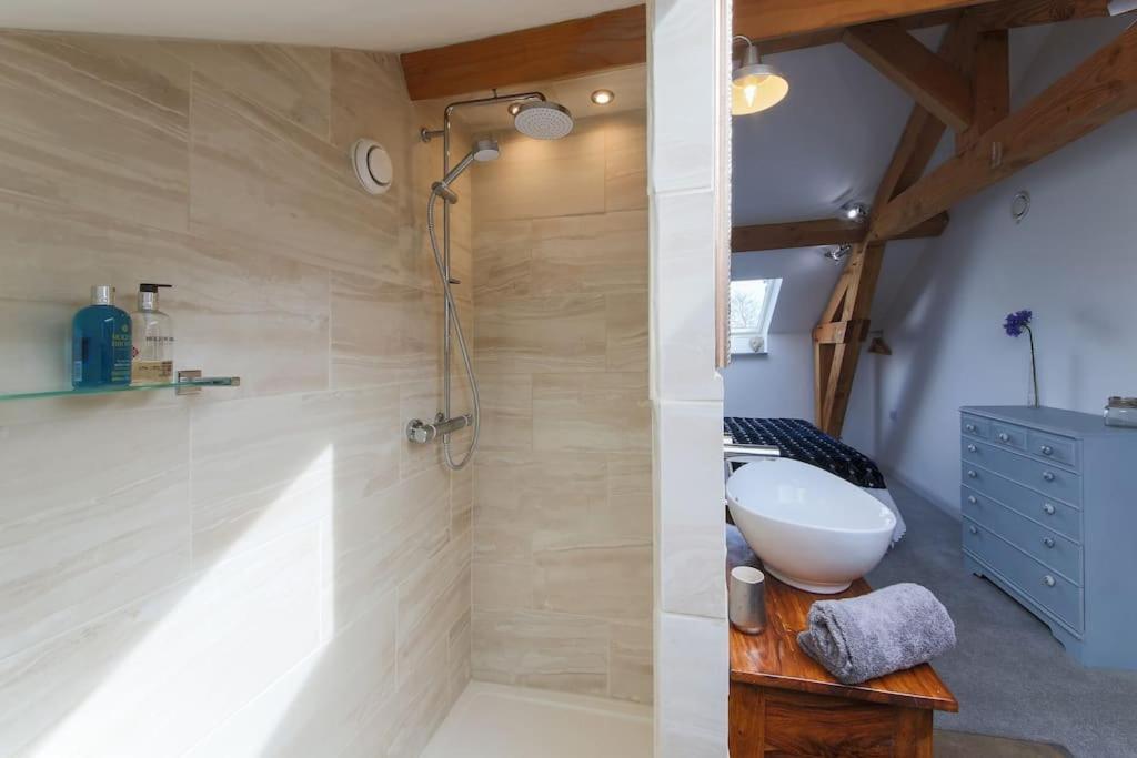 Little Bream - Pretty Cosy Cottage, Sea Views, Walk To The Beach Mawnan Smith Extérieur photo